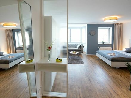 Düsseldorf City Innenstadt: Klimatisiertes Urban Business Apartment mit eigenem Stellplatz