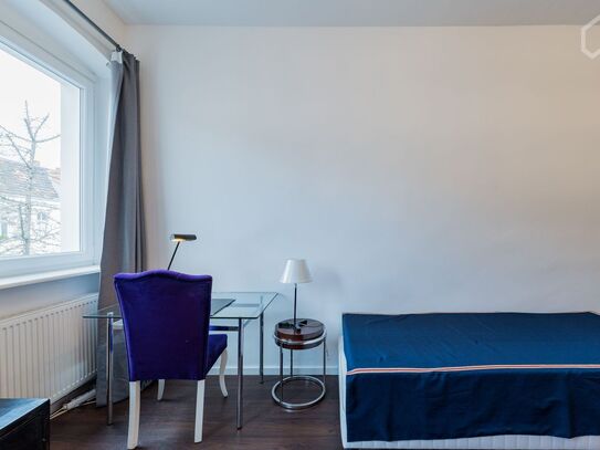 2 bedrooms/ fully equipped flat /middle of Berlin, Berlin - Amsterdam Apartments for Rent