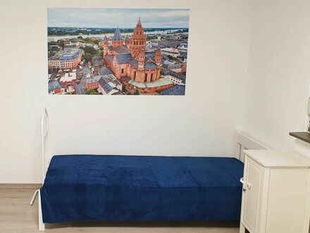 Schöne & gemütliche Wohnung, 3BR, in der Nähe ZDF | Nice & cozy apartment, 3BR, near ZDF