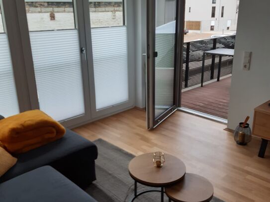 Neue Wohnung + Balkon