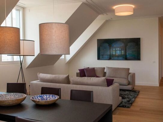 Chic penthouse in Düsseldorf city center with two bedrooms and luxury amenities, Dusseldorf - Amsterdam Apartments for…