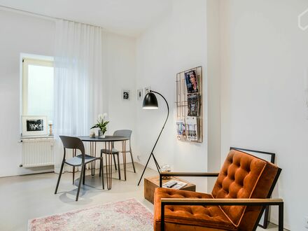 Hochwertig designtes neues Apartment im Jahrhunderthaus