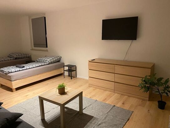 Spacious home located in Hannover, Hannover - Amsterdam Apartments for Rent