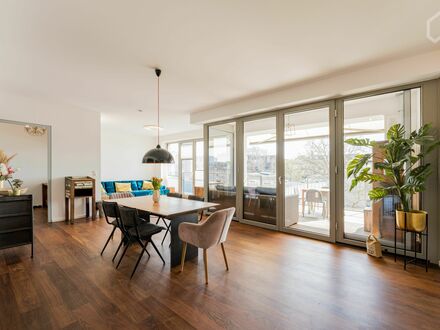 178m² große 5 Zimmer Wohnung mit Büro und Terrasse in Berlin Mitte