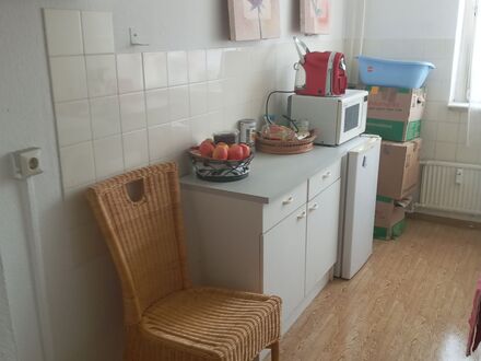 WG Zimmer in Halle Saale zu vermieten, Befristet fuer 10 Monate.............,..........................................…