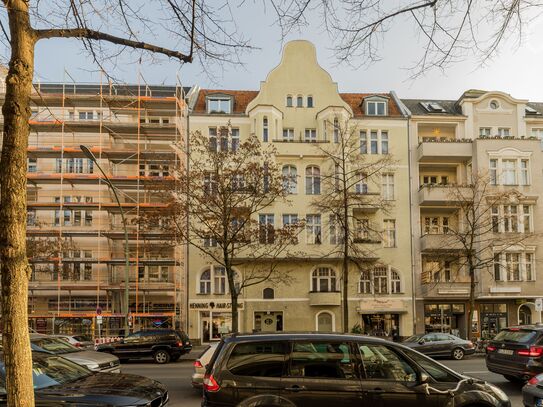 Spacious loft with balcony located in Charlottenburg