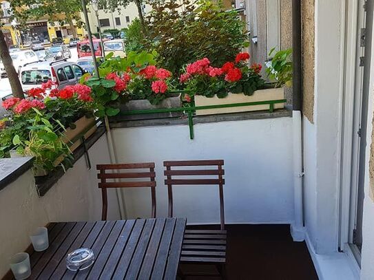 2-Room-Apartment with balcony in Schöneberg