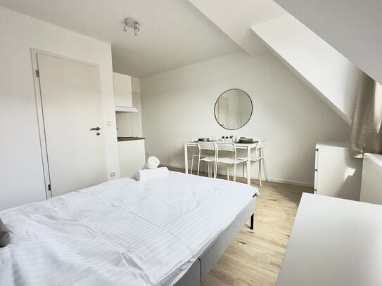 New & cozy Studio in the City Center with Roof Top View, Aachen - Amsterdam Apartments for Rent