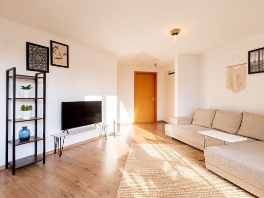 Sunny designer apartment in a nice location (15 min. center)