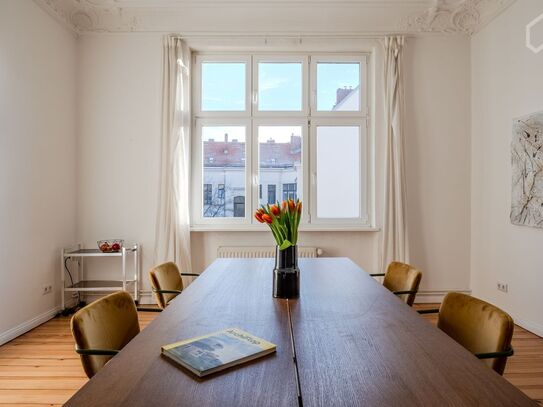 Sehr schöne, große Altbauwohnung mit Balkon und 3 großen Zimmern - voll eingerichtet, sehr zentral, Berlin - Amsterdam…