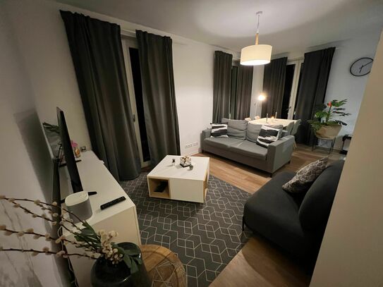 Modern eingerichtetes Apartment mit Balkon nahe Tempelhofer Feld in Berlin-Neukölln