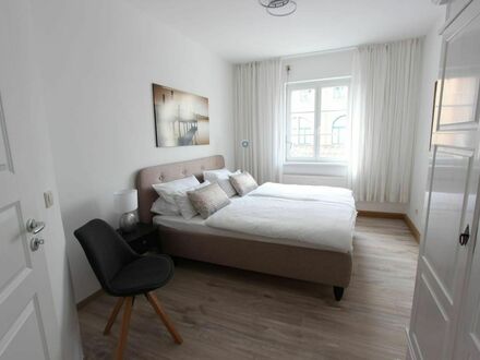 Neue & gemütliche Wohnung in lebendiger Nachbarschaft | Lovely & spacious loft in the heart of town