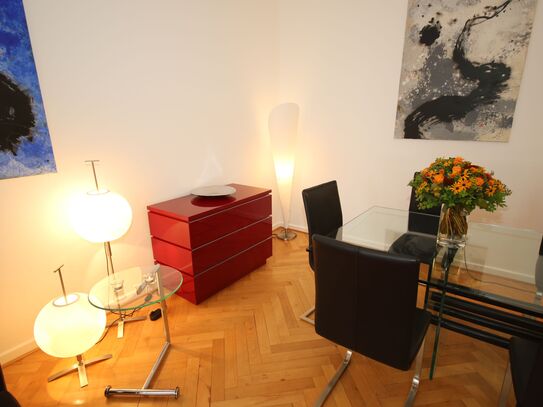 Top renovated apartment in Düsseldorf-Düsseltal-Zoo