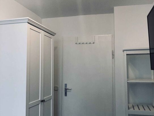 SHARED FLAT: Neat & fantastic studio located in Frankfurt am Main