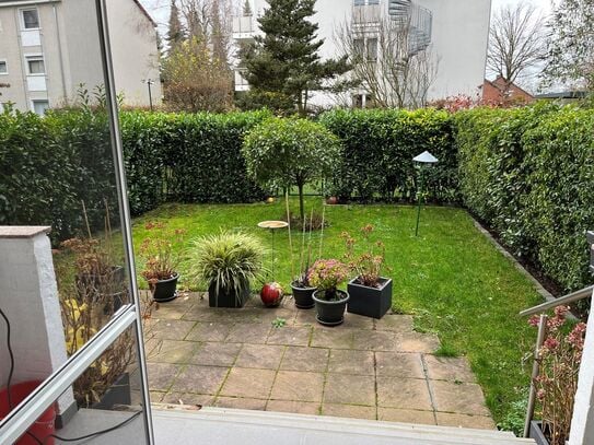 FULLY FURNISHED APARTMENT WITH GARDEN AND TERRACE ON THE RIVER RHINE, Koln - Amsterdam Apartments for Rent