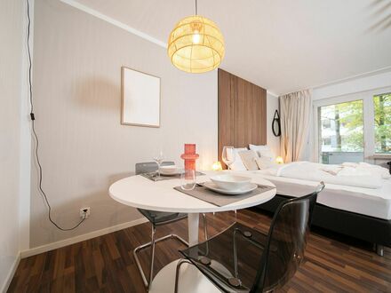 Stylish Apartment | Balkon | Küche | Messe | ÖPNV