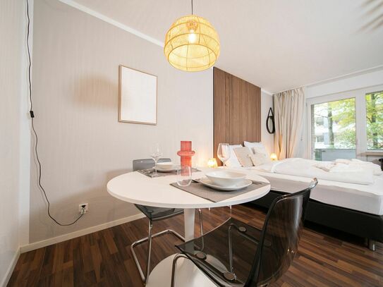 Stylish Apartment | Balkon | Küche | Messe | ÖPNV