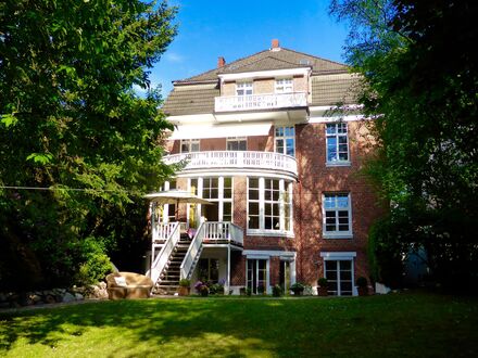Exclusive 4- Zimmer Wohnung am Leinpfadkanal | Exclusive 4- Room Appartment at Leinpfadkanal Alster