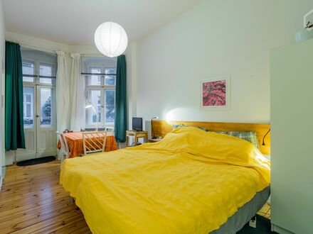 Liebevoll und gemütlich eingerichtetes Apartment in Lichterfelde mit Balkon