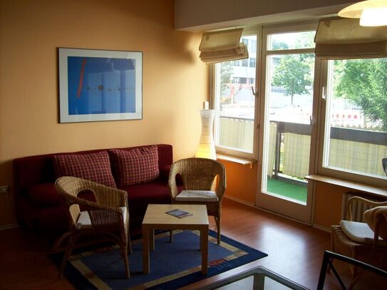 quiet apartment with sunny balcony near to TU Berlin, Spree river and Charlottenburg Castle, Berlin - Amsterdam Apartme…