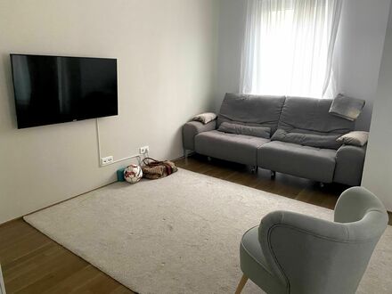 Großartiges Studio Apartment in Frankfurt am Main | Fully furnished room in a new building, high ceilings, parquet, bal…