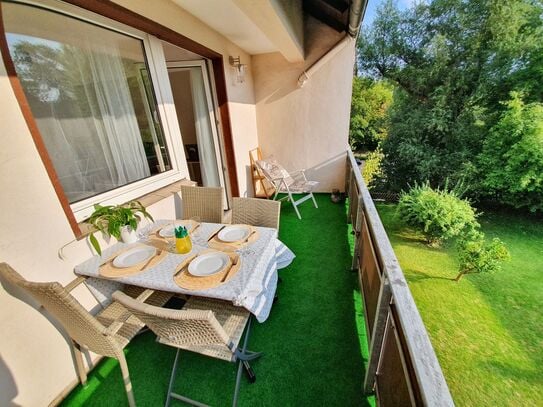 TROPIC HOME+BALKON*Zentrum Essen*HBF*Messe*Netflix