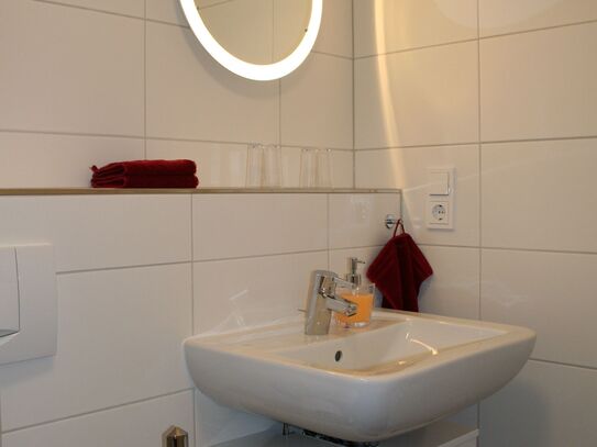 Comfortable apartment, close to cologne with impeccable access to public transport.