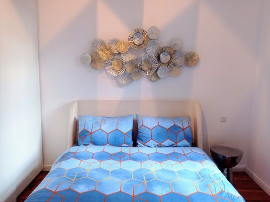 Spacious & charming suite in Charlottenburg