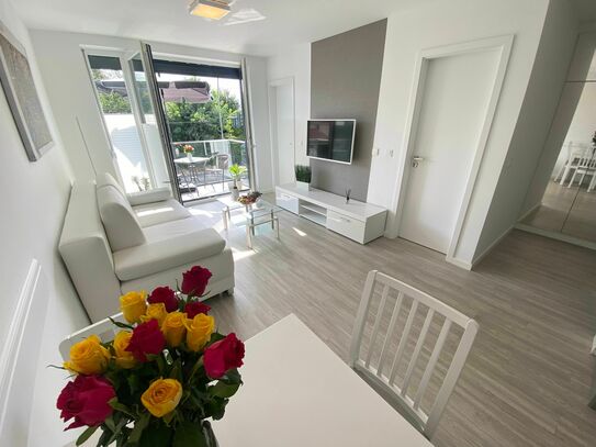 (7B) 2Zimmer Apartment mit Balkon nur 5,4km vom Alexanderplatz/free wifi / in Berlin-Pankow / 1Crmantes, neues Zuhause…
