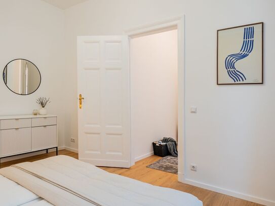 Recently renovated 2 room apartment with a home office in trendy Moabit, Berlin - Amsterdam Apartments for Rent