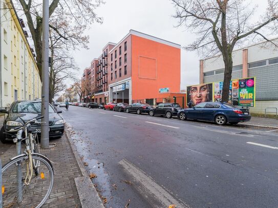 3. rooms apartment (first occupancy) in the middle of Kreuzkölln near Tempelhofer Feld with high quality furnishing, Be…