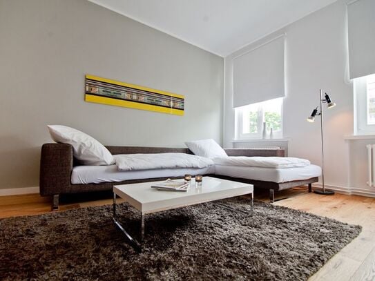 *** Historic design apartment in Friedrichshain ***, Berlin - Amsterdam Apartments for Rent