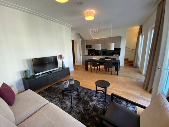 Lovingly furnished and charming penthouse in the heart of Düsseldorf, Dusseldorf - Amsterdam Apartments for Rent