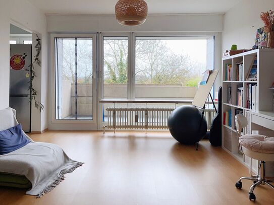 Gemütliches Apartment am Wald mit Balkon, Uni- und Sportnähe