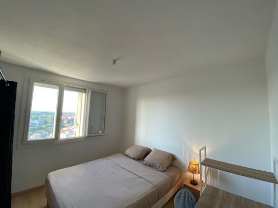 Furnished room in a shared apartment