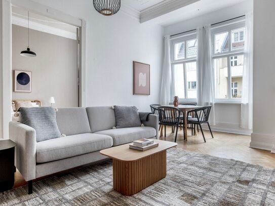 Classic Charlottenburg 3BR, near Bayerischer Platz