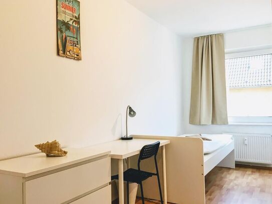 Light furnished room in a WG, Dortmund - Amsterdam Apartments for Rent