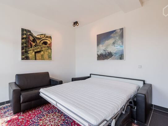 Gorgeous & spacious suite located in Berlin-Tiergarten