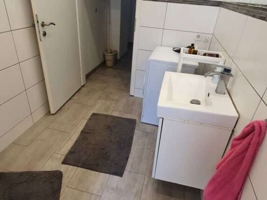 Geräumige Zimmer nähe Staion Matzleinsdorferplatz S