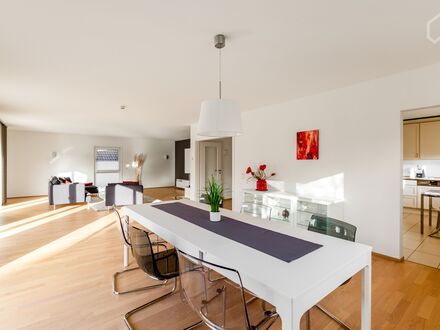 Große & sehr hochwertige Wohnung in Leverkusen Schlebusch (Stadtgrenze Köln) | Large & high-quality apartment in Leverk…