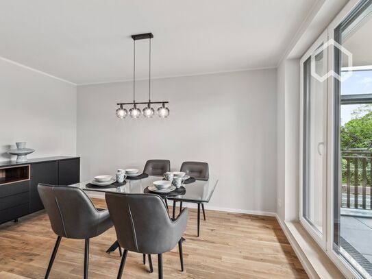 Luxurious New-Build 2-Room Apartment by the Park of Sanssouci Palace