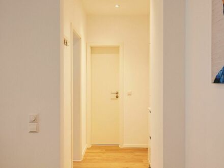 Neues, wunderschönes Studio Apartment in lebendiger Straße, Stuttgart