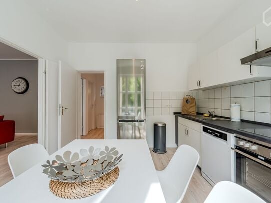 Spacious 4-room apartment with modern interior design, Berlin - Amsterdam Apartments for Rent