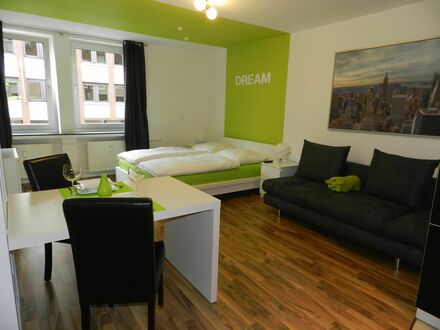 Mr. Green 1 Zimmer Apartment Mitte | Bright & new home in nice area