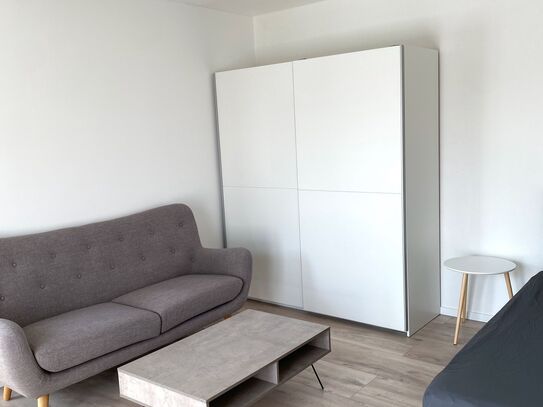#Sunny All-Inclusive Shared Room in 4-Room Apartment with Garden View, South Terrace & Kitchen – Near Meckenheim