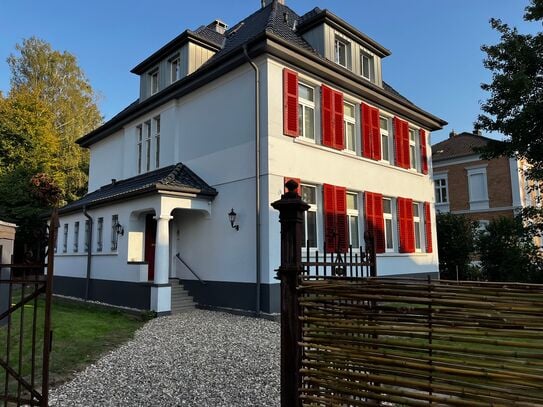 Ihr neues Schlafzimmer in der ehemaligen Bürgermeistervilla