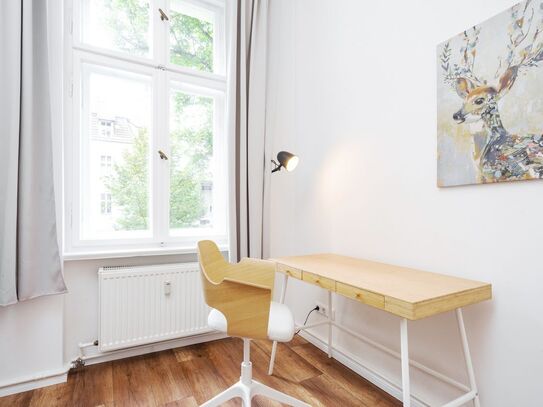 Spacious 2 Bedroom apartment (Lichterfelde), Berlin - Amsterdam Apartments for Rent