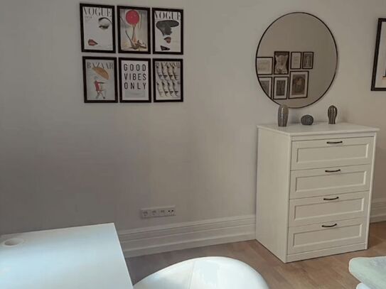 Spacious 6 bedrrom apartment in Münchener, Frankfurt - Amsterdam Apartments for Rent