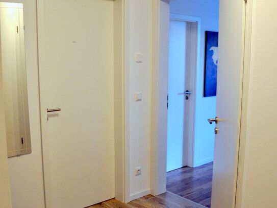 Stylish and fully furnished studio apartment near Berlin