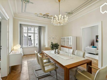 Wunderschöne luxuriöse und exklusiv möblierte 5-Zimmer-Altbauwohnung in München- Schwabing/Maxvorstadt | Beautiful luxu…